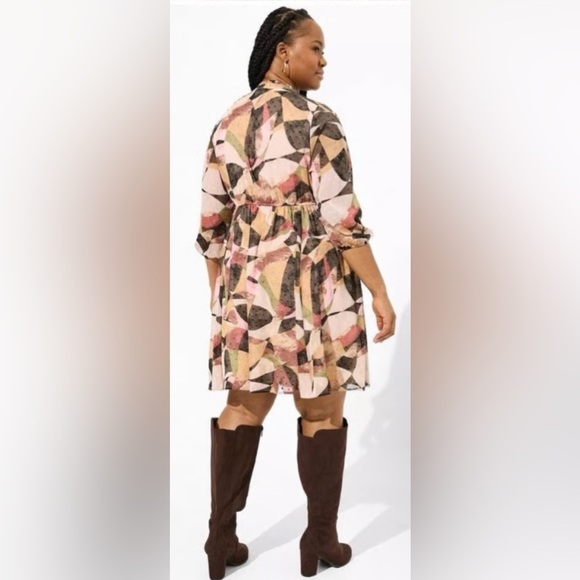 Torrid Mini Clip Dot Front Keyhole Geometric Dress - Picture 3 of 6